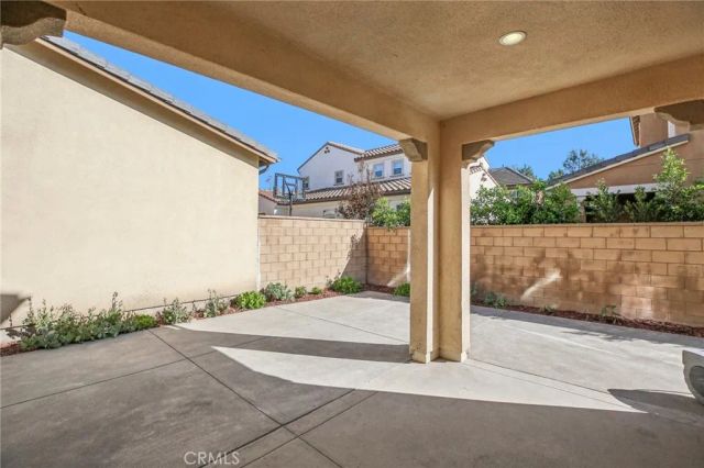 122 Barnes, Tustin, CA 92782