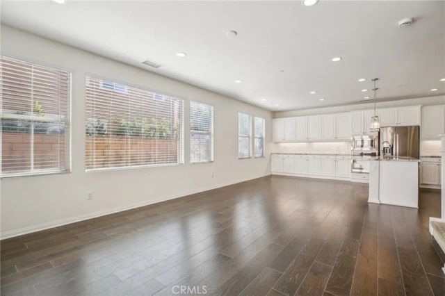 122 Barnes, Tustin, CA 92782