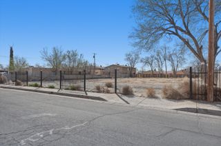 215 Wisconsin Street NE, Albuquerque, NM 87108