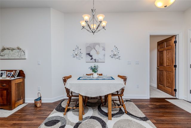 312 E 4th Street N, Newton, IA 50208