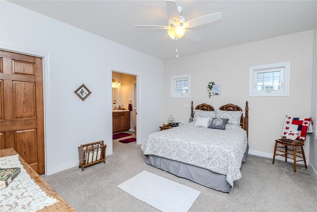 312 E 4th Street N, Newton, IA 50208