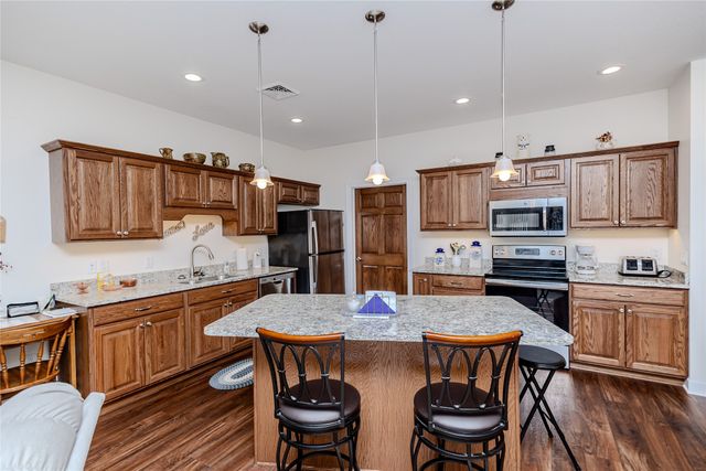 312 E 4th Street N, Newton, IA 50208