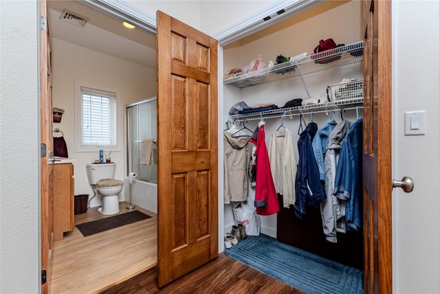 312 E 4th Street N, Newton, IA 50208