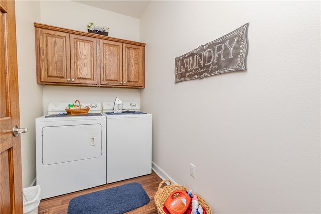 312 E 4th Street N, Newton, IA 50208