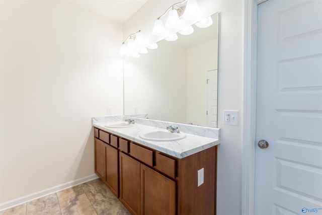 117 Emma Grace Lane, New Market, AL 35761