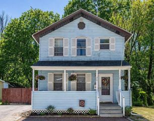 24 E Market Street, Hyde Park, NY 12538