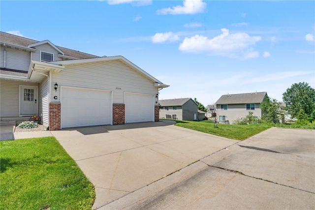 2950 Samuel CT SW C, Cedar Rapids, IA 52404