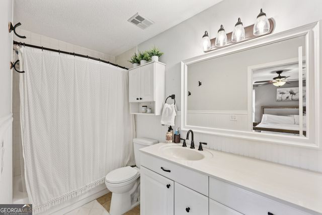 1027 Riverbend Club Drive SE, Atlanta, GA 30339