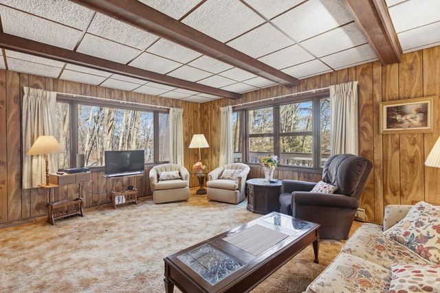W11056 Lakeview Drive, Merrimac, WI 53561