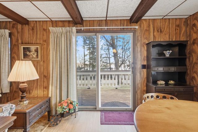 W11056 Lakeview Drive, Merrimac, WI 53561