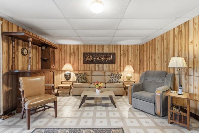 W11056 Lakeview Drive, Merrimac, WI 53561