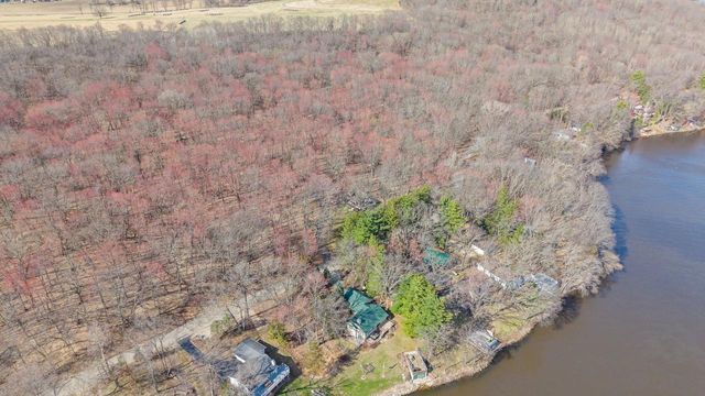 W11056 Lakeview Drive, Merrimac, WI 53561