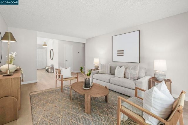 3821 Painted Pony Rd, Richmond, CA 94803