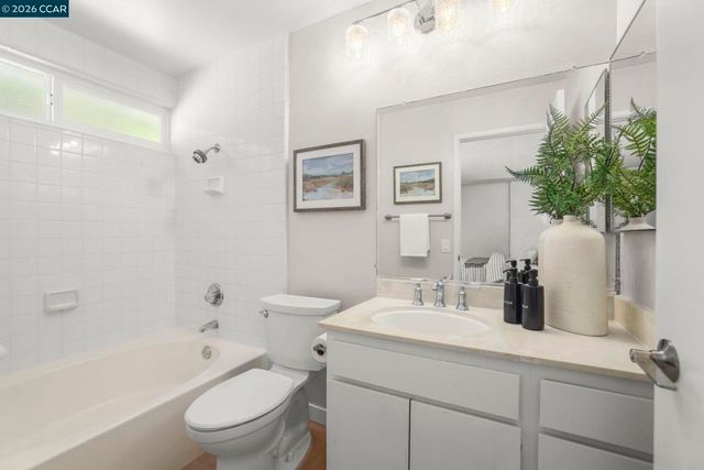 3821 Painted Pony Rd, Richmond, CA 94803