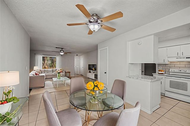 4025 YUCATAN CIRCLE, Port Charlotte, FL 33948