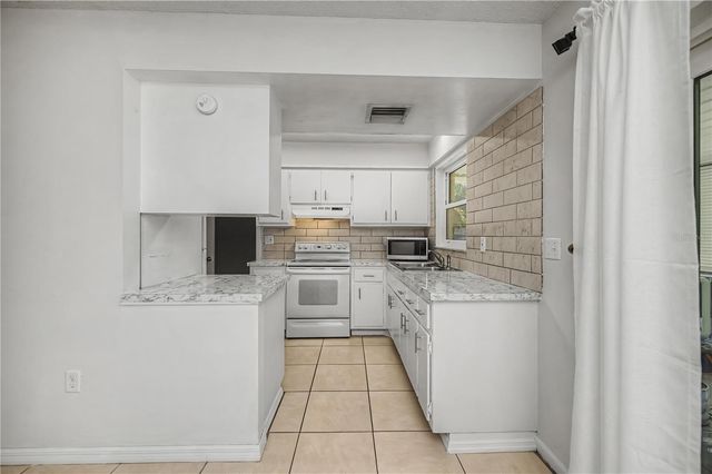 4025 YUCATAN CIRCLE, Port Charlotte, FL 33948