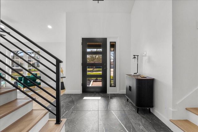 412 Cottonwood Drive, Friendswood, TX 77546