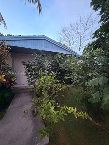 15005 SW 305th terrace, Homestead, FL 33033