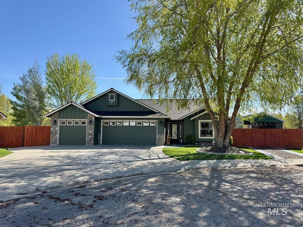 16825 N Darmady, Nampa, ID 83687 photo 2