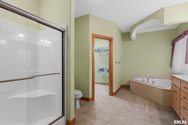 2728 Keats Drive, Springfield, IL 62711