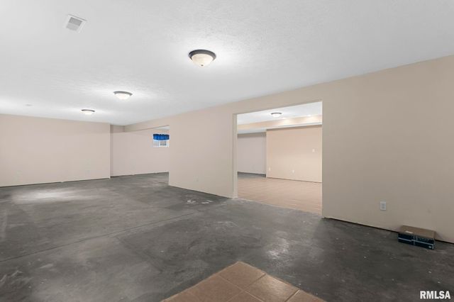 2728 Keats Drive, Springfield, IL 62711