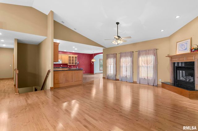 2728 Keats Drive, Springfield, IL 62711