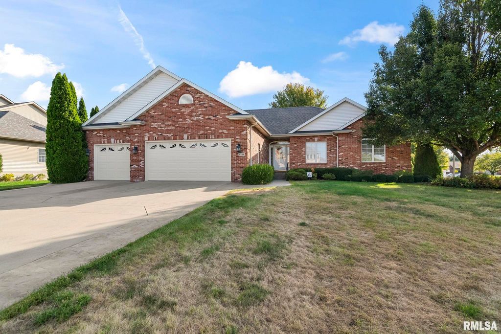 2728 Keats Drive, Springfield, IL 62711