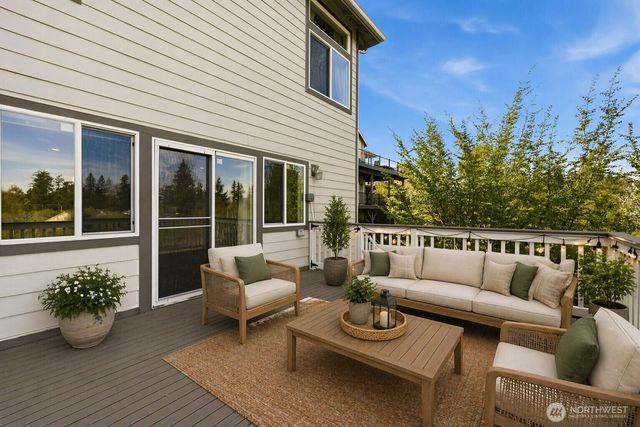 7808 211th Avenue E, Bonney Lake, WA 98391