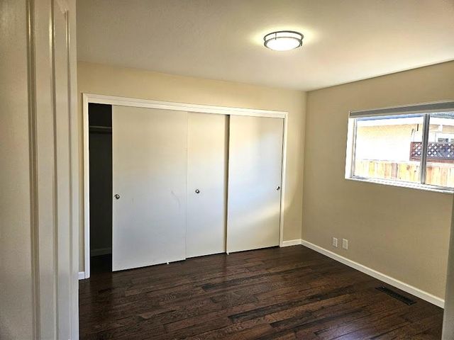 808 Moraga Drive, Mountain View, CA 94041