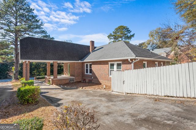 865 Nottingham Drive, Macon, GA 31211