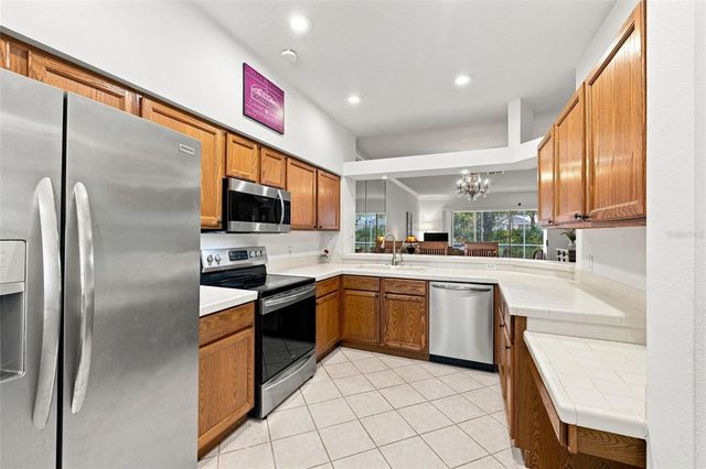 19031 CALLAWAY COURT, Tampa, FL 33647