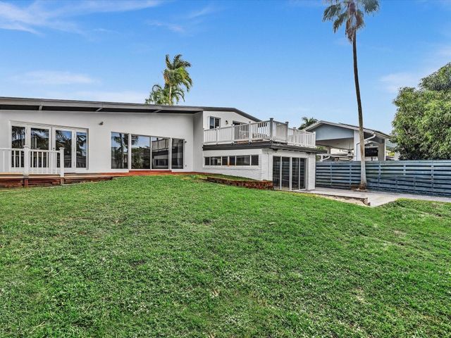 2507 Okeechobee Lane, Fort Lauderdale, FL 33312