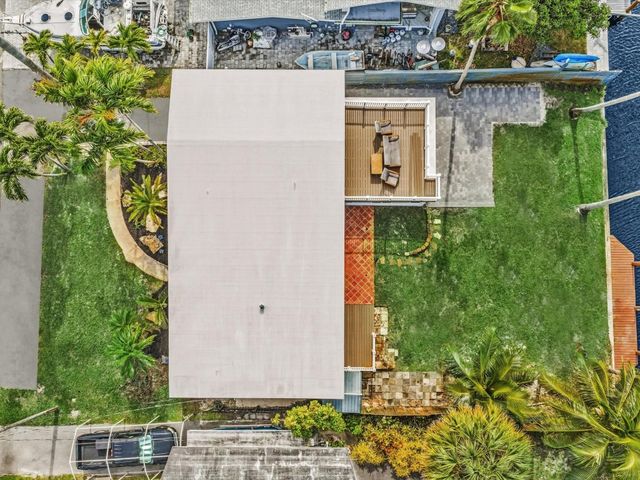 2507 Okeechobee Lane, Fort Lauderdale, FL 33312