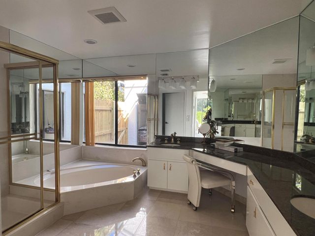 11528 Victoria Drive, Boynton Beach, FL 33437