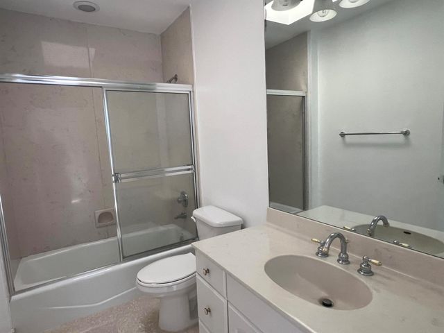 11528 Victoria Drive, Boynton Beach, FL 33437