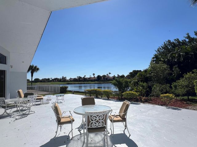 11528 Victoria Drive, Boynton Beach, FL 33437