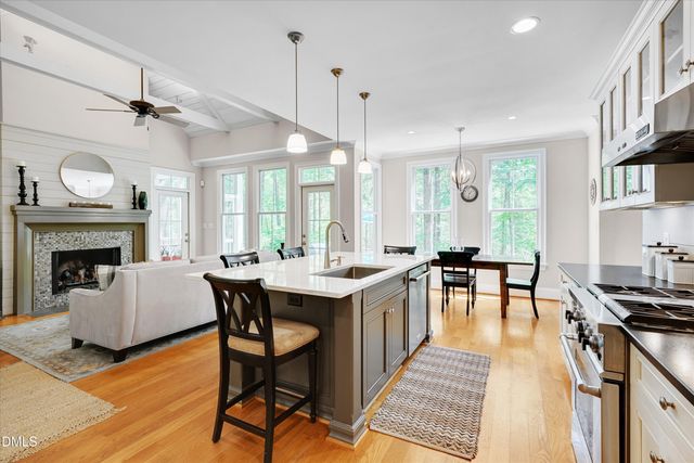 105 Hansen Creek Road, Chapel Hill, NC 27516