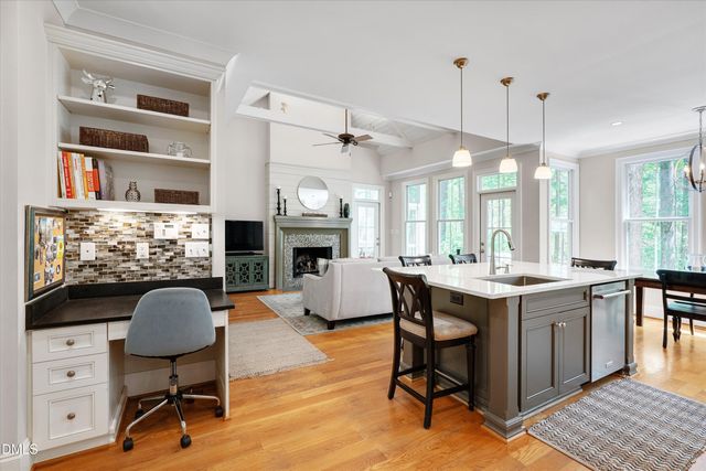 105 Hansen Creek Road, Chapel Hill, NC 27516