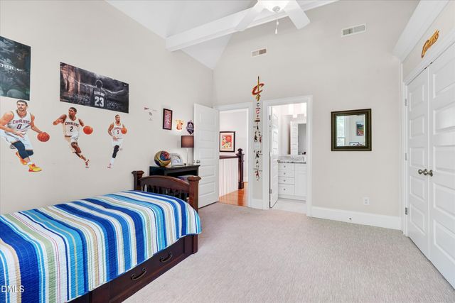 105 Hansen Creek Road, Chapel Hill, NC 27516