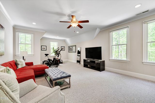 105 Hansen Creek Road, Chapel Hill, NC 27516