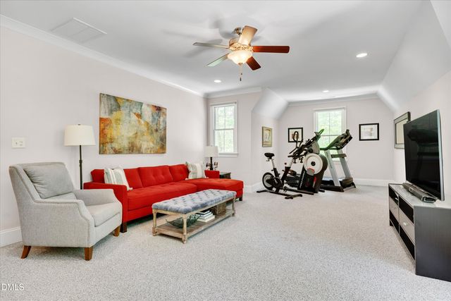 105 Hansen Creek Road, Chapel Hill, NC 27516