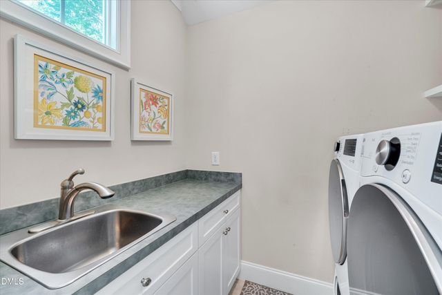 105 Hansen Creek Road, Chapel Hill, NC 27516