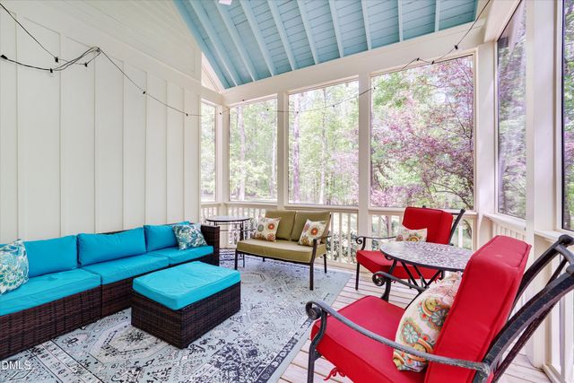 105 Hansen Creek Road, Chapel Hill, NC 27516