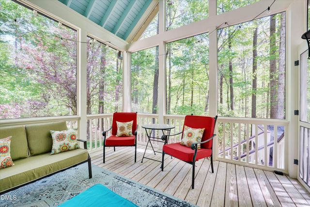 105 Hansen Creek Road, Chapel Hill, NC 27516