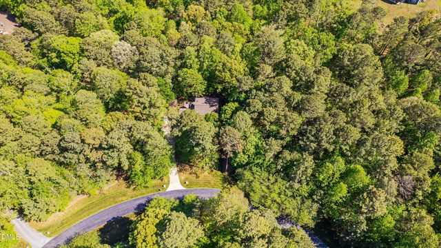 105 Hansen Creek Road, Chapel Hill, NC 27516