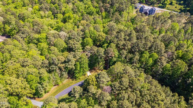 105 Hansen Creek Road, Chapel Hill, NC 27516