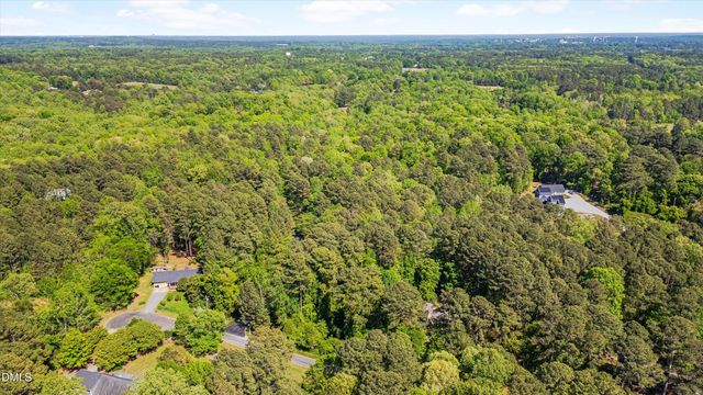 105 Hansen Creek Road, Chapel Hill, NC 27516