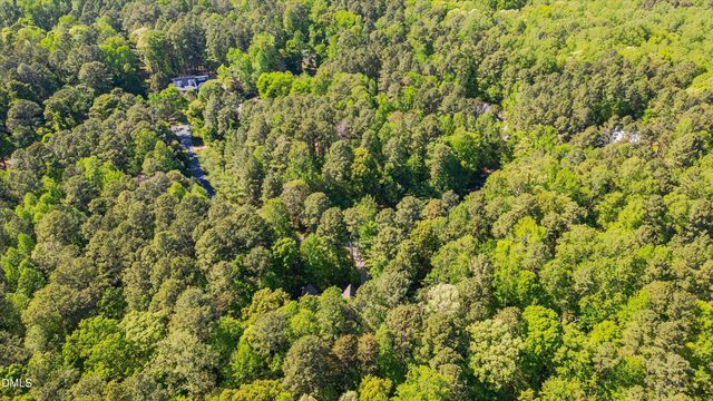 105 Hansen Creek Road, Chapel Hill, NC 27516