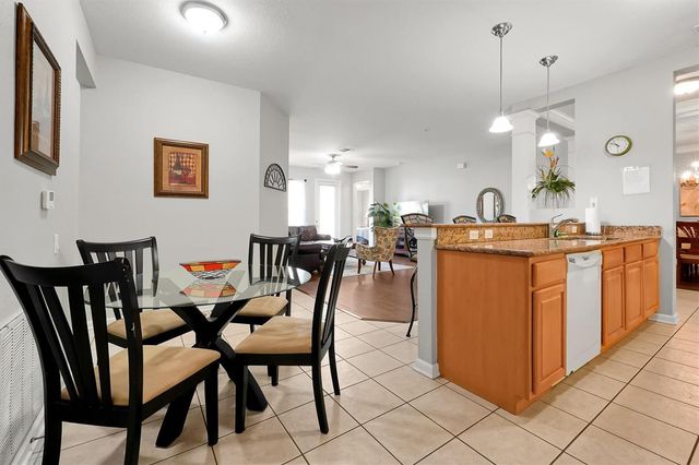 5036 SHOREWAY LOOP 30105, Orlando, FL 32819