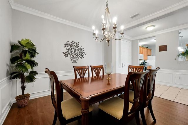 5036 SHOREWAY LOOP 30105, Orlando, FL 32819